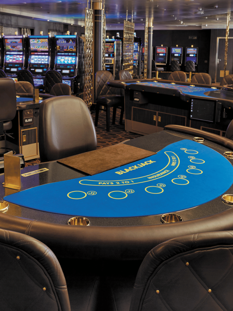 do regent cruises have casinos
